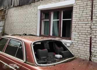 Повреждены 16 домов: россияне применили на Сумщине БПЛА с ракетами (фото)