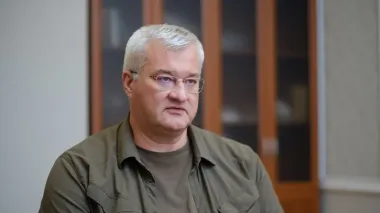 Ukraine's foreign minister condemns Hamas for inhumane treatment of hostages and comments on Gaza situation