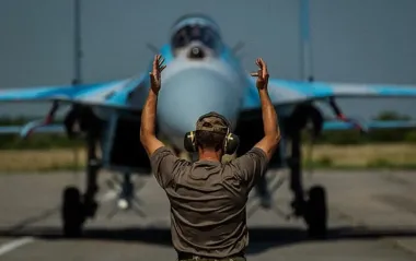 Знищив сотні цілей ворога: пілот Денис Юдін отримав звання Герой України