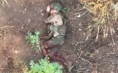 Russians send women assault fighters to attack Pokrovsk. VIDEO 18+