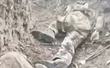 Occupier, sitting in trench among bodies of his comrades, addresses Putin: "What f#ck do you need this f#cking war for?! Guys are dying by hundreds! How f#ck are we supposed to live with this, V. V. Putin?!". VIDEO