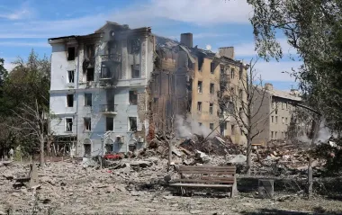 У Краматорську під завалами багатоповерхівки продовжують діставати тіла жертв