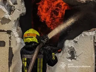 В Кривом Роге на производстве произошел пожар, есть погибшие (фото)