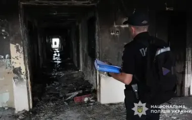 Fire at Lviv’s Vlasta hotel caused by electric scooter battery explosion in room of one of residents staying in hotel – police. PHOTO