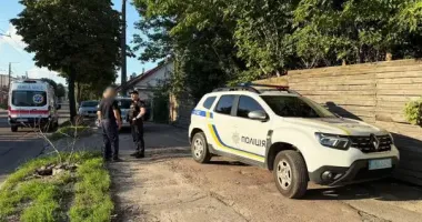 У Житомирі 17-річна дівчина вбила хлопця через ревнощі
