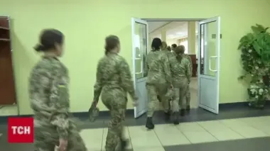Військовий облік жінок: хто і до якого часу має пройти ВЛК