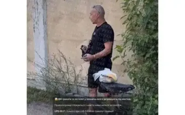 Man threatens to detonate grenades under bridge in Cherkasy: negotiations underway. PHOTOS