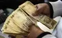 Индийская рупия упала на фоне возможного ужесточения тарифов Штатами