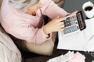 Очікується, що українцям наступного року перерахують пенсії: кому і наскільки зростуть виплати у 2026 році