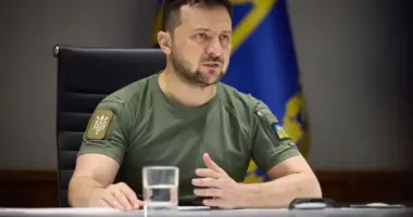 Чтобы РФ пошла на мир, у нее должны закончиться деньги: Зеленский рассказал подробнее о разговоре с Трампом
