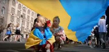 Мовний скандал, говорити українською не хочуть: Київ і південь України лідирують за порушеннями, що сталось