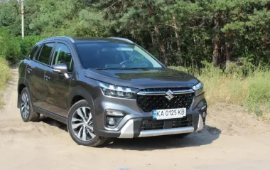 Тест-драйв Suzuki S-Cross: преимущества, недостатки и ключевые конкуренты японского кроссовера