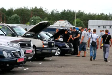 Какие подержанные авто чаще всего завозят в Украину из-за рубежа в 2025 году (фото)