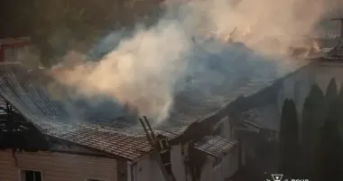 На Вінниччині горіла лікарня: масштабну пожежу ліквідували