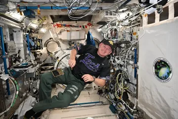 Астронавт, который почти год просидел в космосе, срочно уволился из NASA