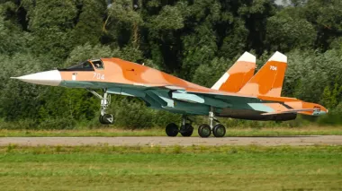 В сети показали Су-34 в нетипичном для ВС РФ камуфляже: какая страна могла его купить (фото)