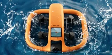 Превзошел DJI: новый автономный дрон HoverAir Aqua может и летать, и плавать (видео)