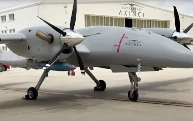 Нові ракети й українські двигуни: Baykar показав відео випробувань дрона Akıncı