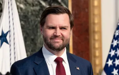 Венса обвинили в злоупотреблении властью: ради развлечения приказал "поднять" реку