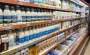 Цены на молочные продукты продолжают удивлять: что снизилось в стоимости, а что продолжает держаться