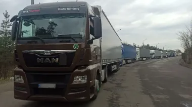 Mykolaiv region allows truck movement during curfew due to heat wave