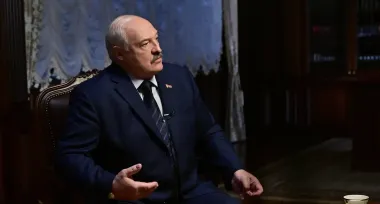 ВС РФ не вторглись в Украину, а возвращались с учений через Киев, — Лукашенко