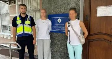 В Киеве подростки сняли провокационное видео в полицейской форме — отвечать будут родители