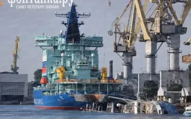 Newest tugboat of Russian fleet, "Captain Ushakov", sank in St. Petersburg