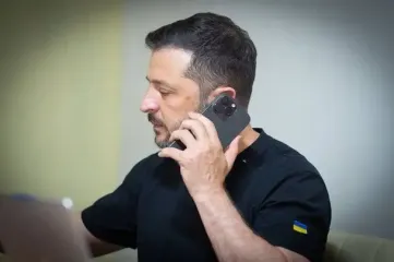 Зеленський та Алієв обговорили комунікацію зі США: про що розмовляли