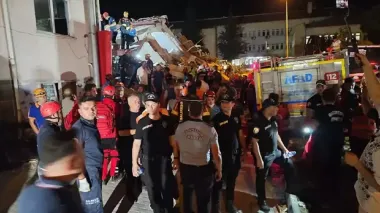 В Турции произошло землетрясение: погиб человек, 29 пострадавших