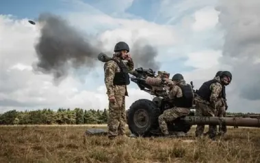 ВС РФ продвинулись в двух селах под Покровском и перерезали железную дорогу возле Родинского, — боец