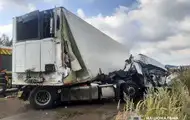 На Житомирщині у ДТП загинули водії вантажівки та легковика