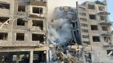 Two killed and seven injured after Russians drop bombs on Bilozerske in Donetsk Oblast – photos