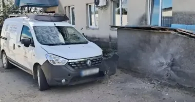 Удар безпілотником по Чернігівщині: поранено 52-річного енергетика