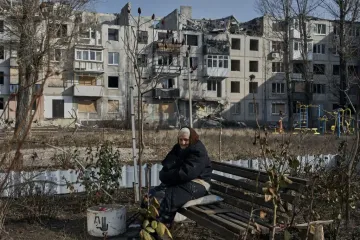 Покровск остался без магазинов и почти без еды: людям приходится пешком выходить из города