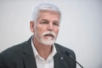 Китай полностью разрывает все контакты с президентом Чехии: какая причина