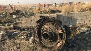 Катастрофа самолета МАУ в Иране: канадский суд обязал авиакомпанию выплатить компенсацию жертвам
