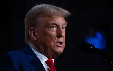 "Фейковые новости": Трамп обрушился на критиков его встречи с Путиным
