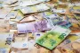 Бывшего президента заставили вернуть почти миллион евро: что произошло