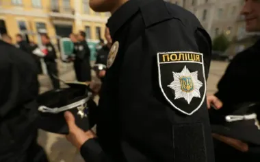 В Харькове полицейский забрал друга из ВВК, чтобы тот избежал мобилизации: какое решение принял суд