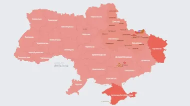По всій Україні оголосили повітряну тривогу через ракетну небезпеку
