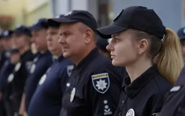 В Украине появились "школьные офицеры": чем они занимаются и как помогают детям