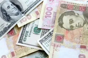 Курс валют на 18 августа: сколько будут стоить доллар, евро и злотый