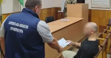 Арештували чоловіка, який у Харкові напав із ножем на поліцейського і працівників ТЦК