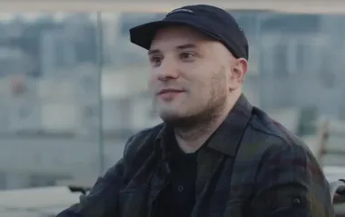 Розовый намекнул на новый роман после скандального развода: фото вероятной девушки