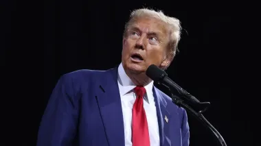 Трамп заявил, что Зеленский может "завершить войну практически немедленно"