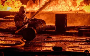 РФ повторно вдарила по нафтобазі SOCAR біля Одеси