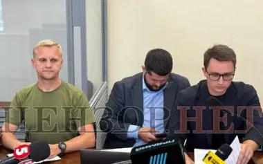 Pechersk District Court considers extension of preventive measure against Shabunin. PHOTOS