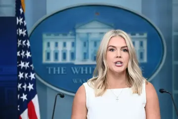 В Белом доме резко ответили на вопрос о приватном звонке Трампа Путину (видео)