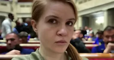 Безуглій заборонили відвідувати засідання парламенту